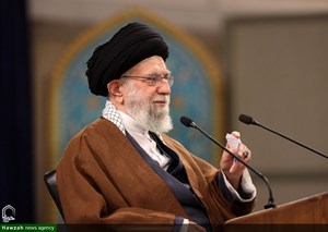 پاسخی از رهبر انقلاب: دشمن بر چه نقطه ای از ایران تمرکز کرده است؟