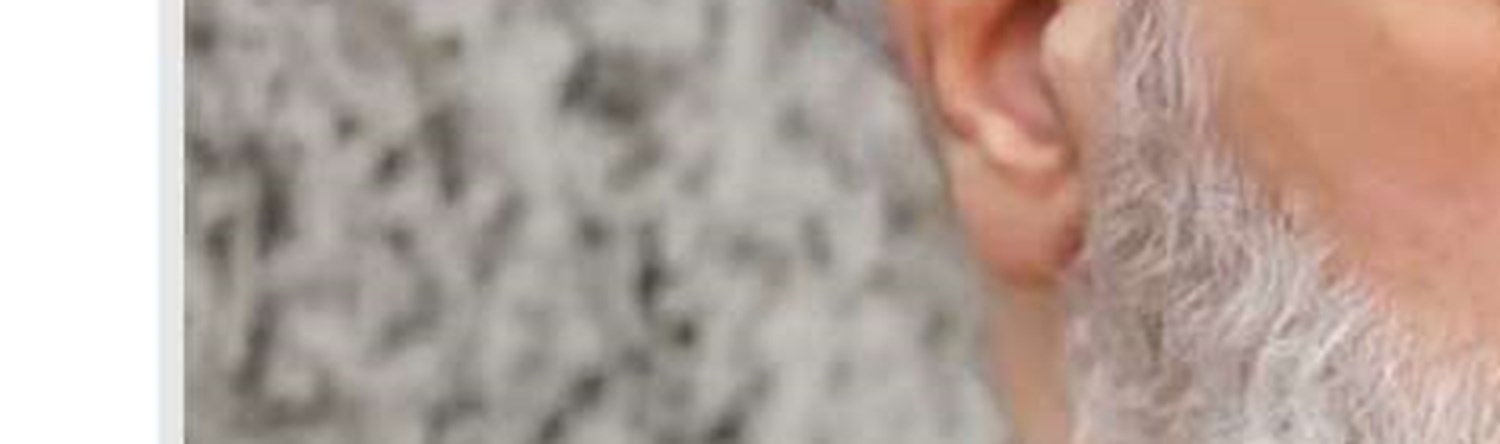 عالم متعهد و آراسته به فضائل 